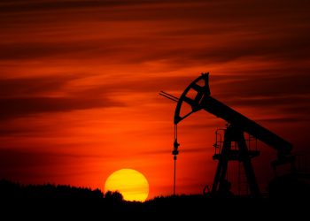 Oil price crack $50.00 on Saudi cut and Iran tensions