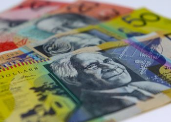 Aussie pops higher on Q4 GDP beat