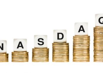 Nasdaq 100 rallies back towards March highs amid drop in long-term yields