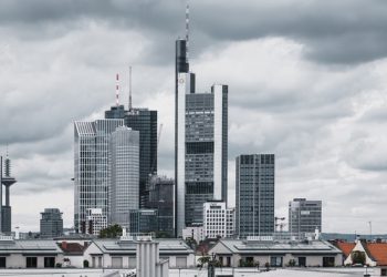 Euro50 Technical Analysis – Sentiment Says No