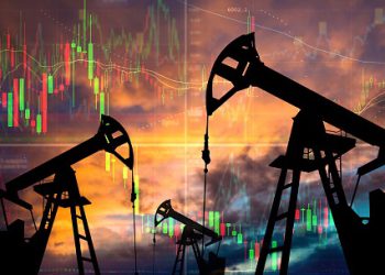 Oil drops as demand worries rise