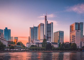 EURUSD at support ahead of ECB meeting and rate decision