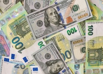 EURUSD heading back to 1.1300 as markets turn positive