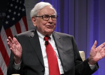 Trader’s tip: Buy the dips like Warren Buffett