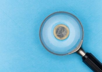 Midday Brief – Euro currency in focus