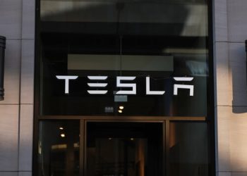 Tesla Technical Analysis – Sinking towards $100.00