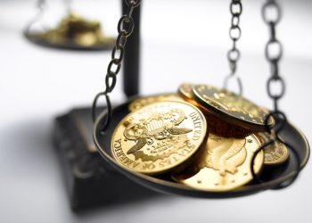 Gold Technical Analysis – $2,000 pivot