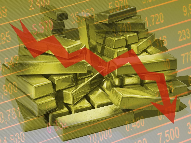 Concept of gold market going down, economic crisis.