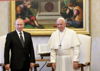 El Papa pidió reunirse con Putin y hace un llamado por la paz