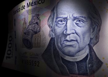 3D render of one thousand mexican pesos bill with sharp focus and selective lights.