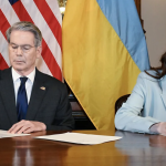 Governo Trump Vê Acordo de Minerais Com a Ucrânia Como Modelo Para Futuros Acordos Internacionais